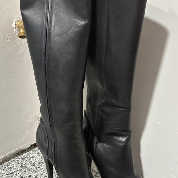 Yves Saint Laurent EXCELLENT Leather boots - Picture 15 of 15